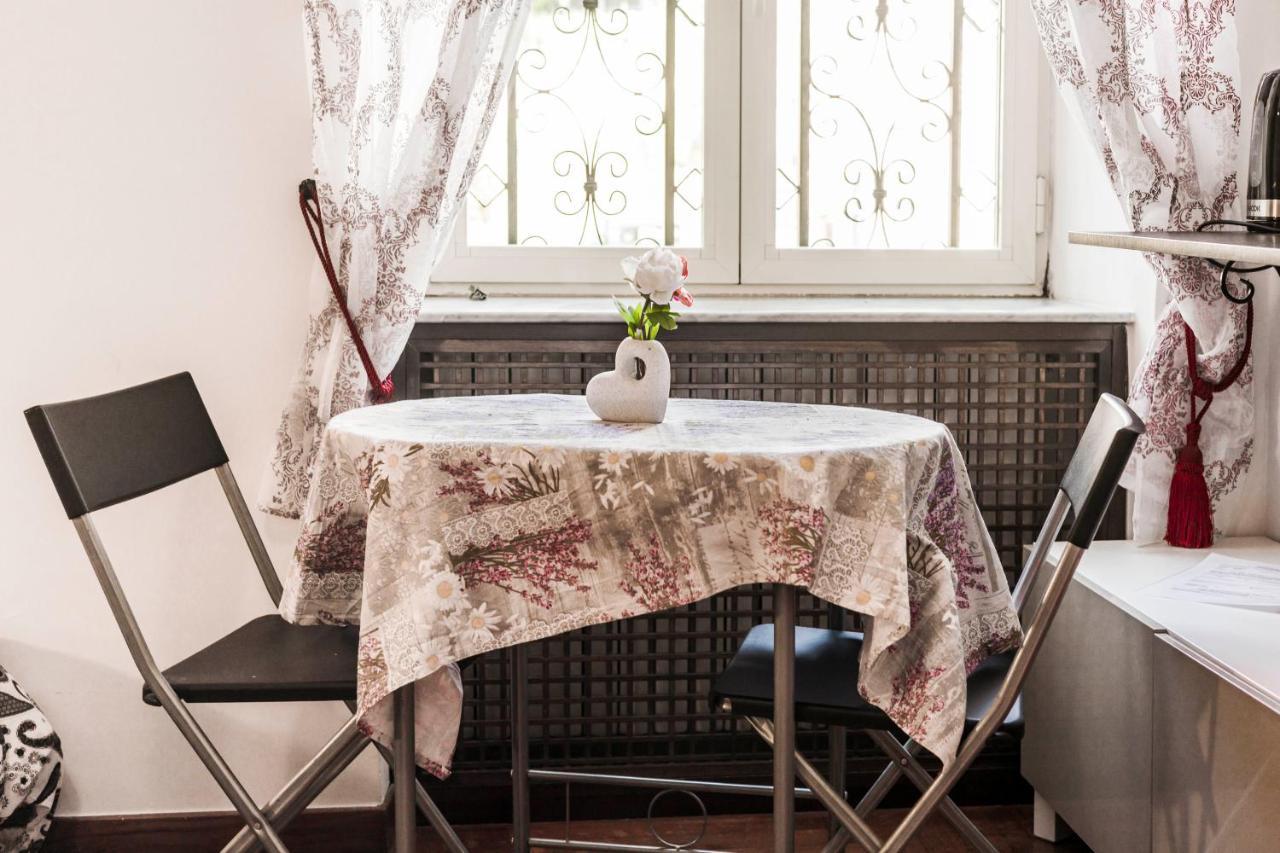 Couette-café La Casa Del Sole A Mergellina *